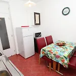Apartament Dina
