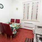 Dina * Rovinj
